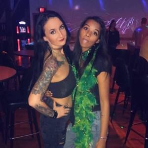 Meet your Posher, Candice